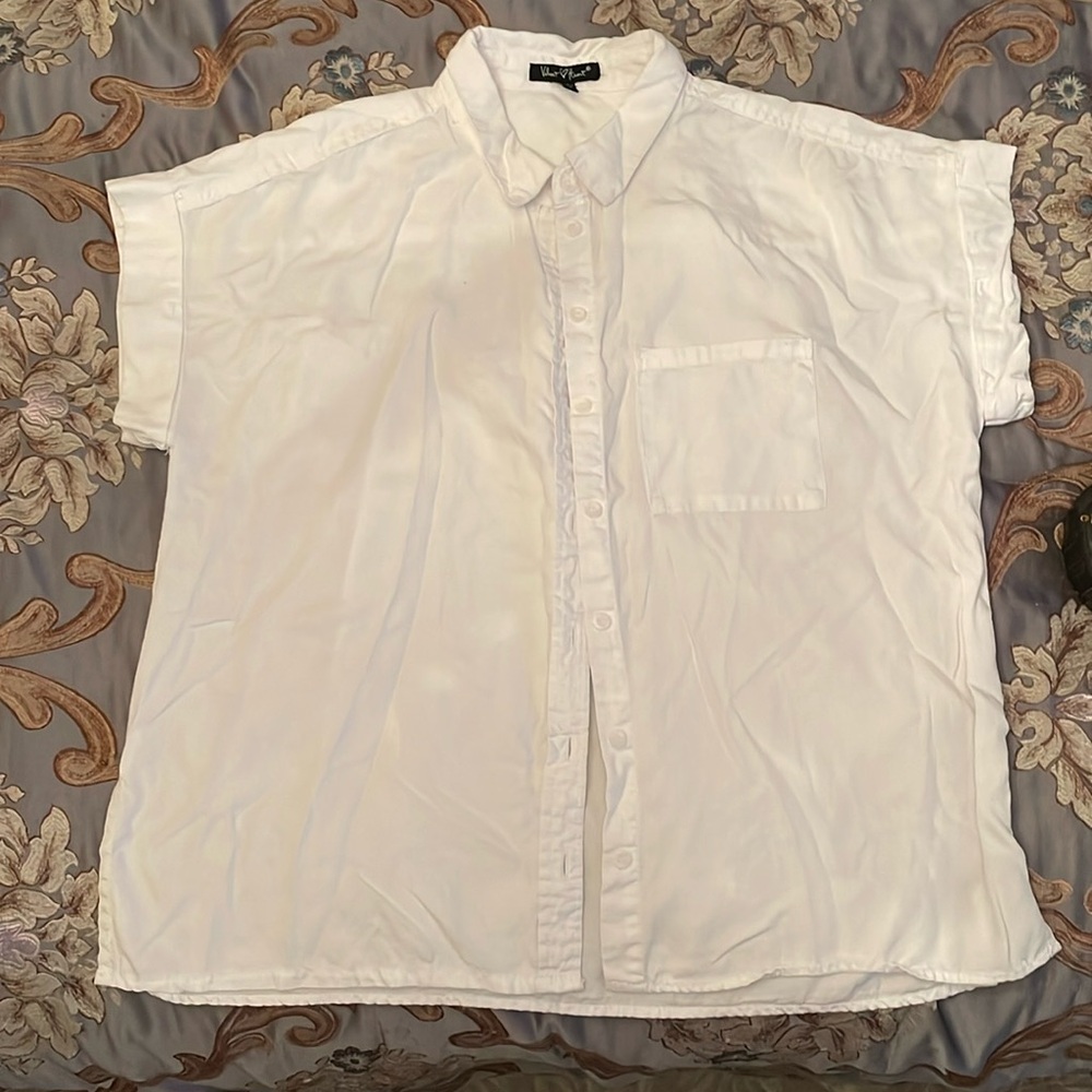 Velvet Heart Short Sleeve Button Down
